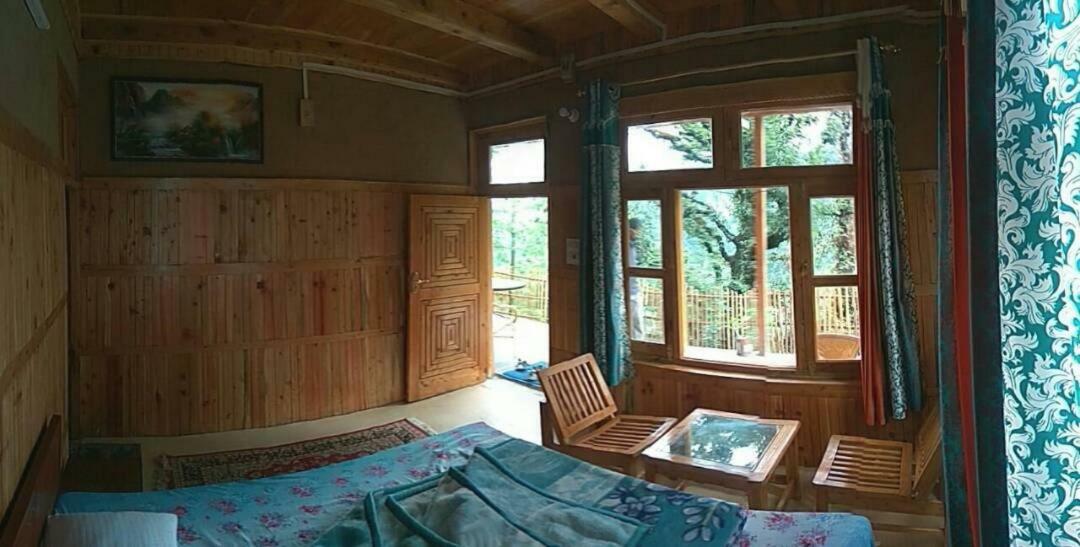 Latoda Eco Lodge Jibhi Exterior photo